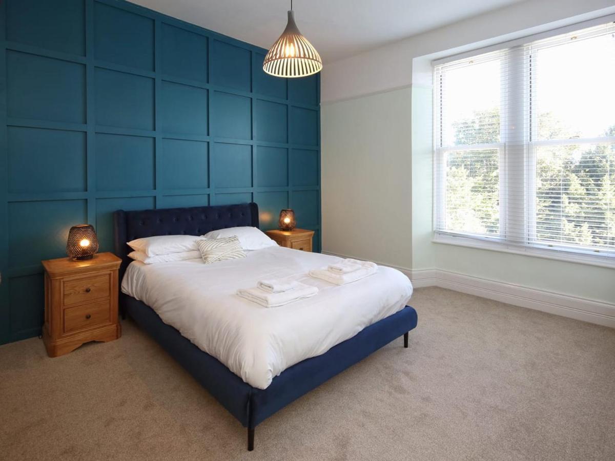 Torbay Rise Sea Side Villa With Family Facilities 토키 외부 사진