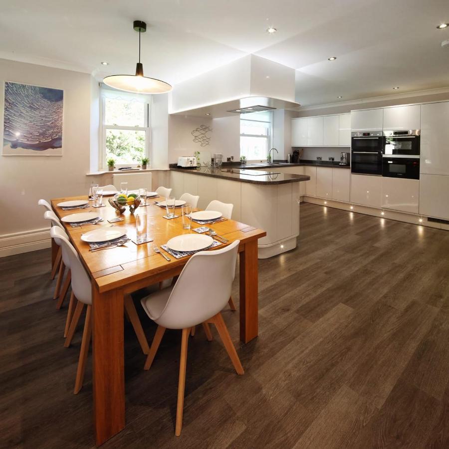 Torbay Rise Sea Side Villa With Family Facilities 토키 외부 사진