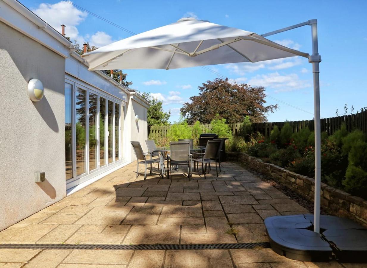 Torbay Rise Sea Side Villa With Family Facilities 토키 외부 사진